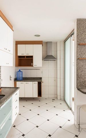 Apartamento à venda com 105m², 3 quartos e 1 vagaCozinha