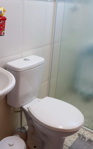 Casa à venda com 149m², 3 quartos e 3 vagasBanheiro