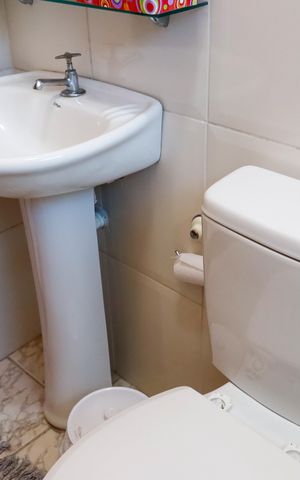 Casa à venda com 149m², 3 quartos e 3 vagasBanheiro