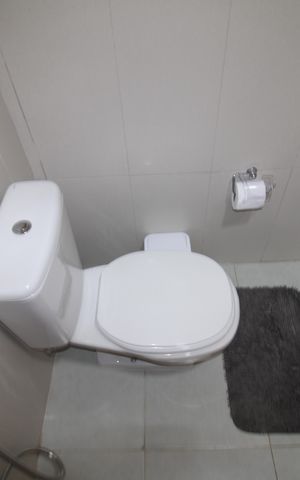 Casa à venda com 120m², 3 quartos e 4 vagasBanheiro
