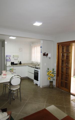 Casa à venda com 120m², 3 quartos e 4 vagasSala/Cozinha