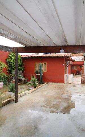 Casa à venda com 120m², 3 quartos e 4 vagasQuintal