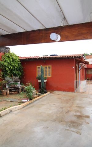 Casa à venda com 120m², 3 quartos e 4 vagasQuintal
