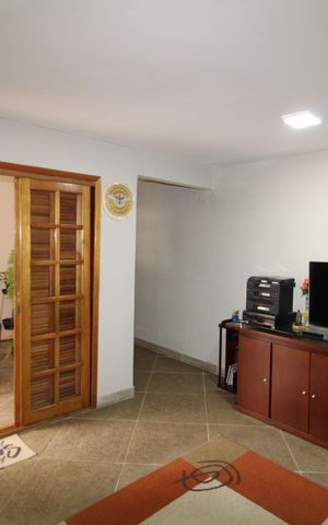 Casa à venda com 120m², 3 quartos e 4 vagasSala/Cozinha