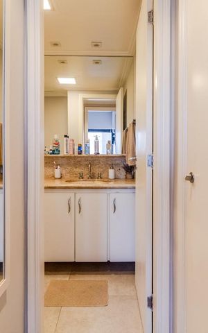 Apartamento à venda com 33m², 1 quarto e 1 vagaBanheiro