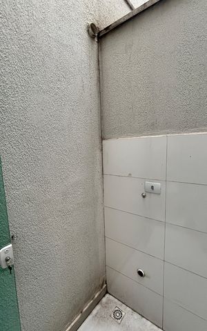 Casa à venda com 145m², 2 quartos e 1 vaga Casa à venda com 145m², 2 quartos e 1 vagaÁrea de Serviço