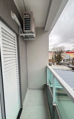Casa à venda com 145m², 2 quartos e 1 vaga Casa à venda com 145m², 2 quartos e 1 vagaVaranda da Suíte