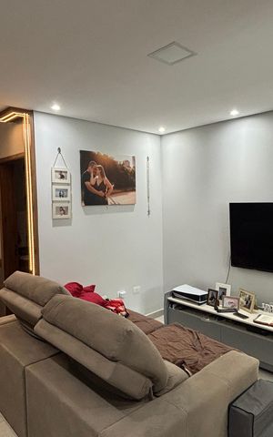 Casa à venda com 145m², 2 quartos e 1 vaga Casa à venda com 145m², 2 quartos e 1 vagaSala