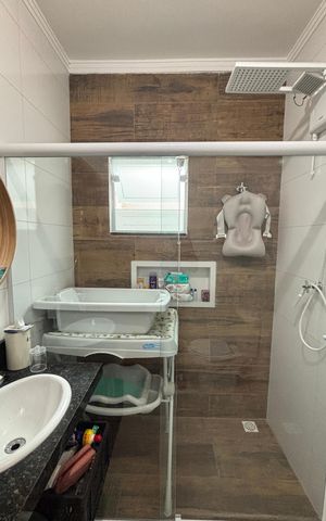 Casa à venda com 145m², 2 quartos e 1 vaga Casa à venda com 145m², 2 quartos e 1 vagaBanheiro Social