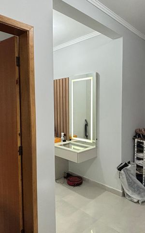Casa à venda com 145m², 2 quartos e 1 vaga Casa à venda com 145m², 2 quartos e 1 vagaCorredor