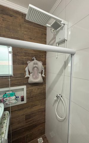 Casa à venda com 145m², 2 quartos e 1 vaga Casa à venda com 145m², 2 quartos e 1 vagaBanheiro Social