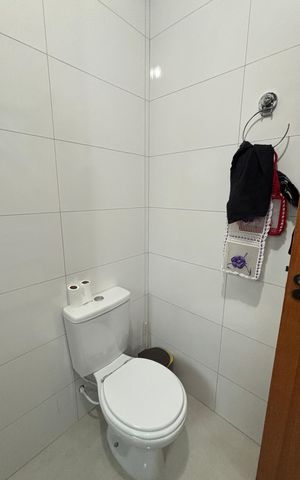 Casa à venda com 145m², 2 quartos e 1 vaga Casa à venda com 145m², 2 quartos e 1 vagaBanheiro Social