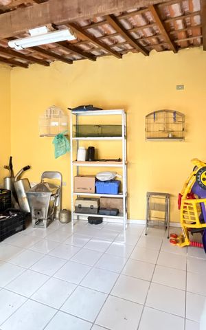 Casa à venda com 349m², 3 quartos e 2 vagas Casa à venda com 349m², 3 quartos e 2 vagasQuarto de Serviço 2