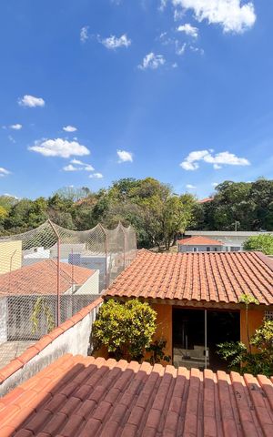 Casa à venda com 349m², 3 quartos e 2 vagas Casa à venda com 349m², 3 quartos e 2 vagasVista Sala de Jantar