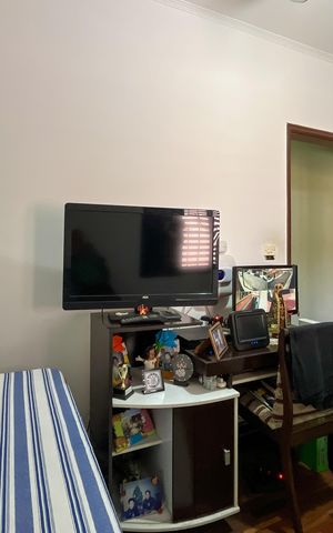 Casa à venda com 349m², 3 quartos e 2 vagas Casa à venda com 349m², 3 quartos e 2 vagasQuarto 1