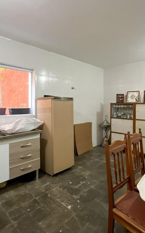 Casa à venda com 349m², 3 quartos e 2 vagas Casa à venda com 349m², 3 quartos e 2 vagasCozinha 2
