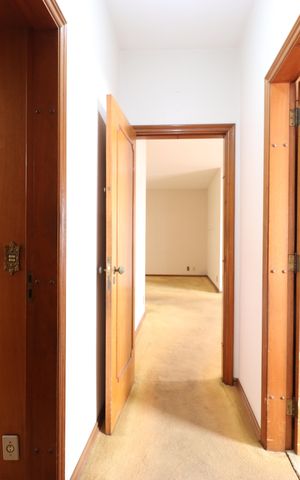 Casa à venda com 208m², 2 quartos e 4 vagasCorredor