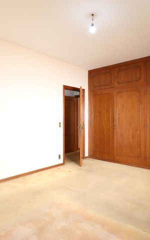 Casa à venda com 208m², 2 quartos e 4 vagasQuarto 2