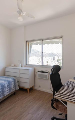 Apartamento à venda com 105m², 3 quartos e 2 vagasQuarto 2