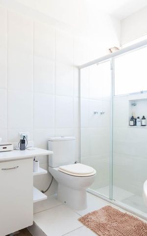 Apartamento à venda com 105m², 3 quartos e 2 vagasBanheiro da Suíte