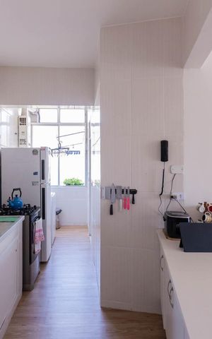 Apartamento à venda com 105m², 3 quartos e 2 vagasCozinha