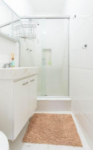 Apartamento à venda com 105m², 3 quartos e 2 vagasBanheiro