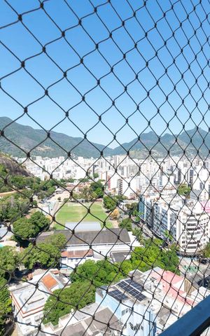 Apartamento à venda com 105m², 3 quartos e 2 vagasVaranda da Suíte