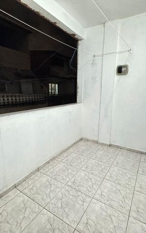 Casa à venda com 101m², 4 quartos e 1 vaga Casa à venda com 101m², 4 quartos e 1 vagaVaranda
