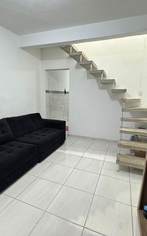 Casa à venda com 101m², 4 quartos e 1 vaga Casa à venda com 101m², 4 quartos e 1 vagaSala