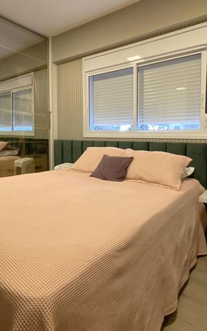 Apartamento à venda com 95m², 3 quartos e 2 vagas Apartamento à venda com 95m², 3 quartos e 2 vagasSuite