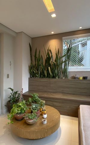 Apartamento à venda com 95m², 3 quartos e 2 vagas Apartamento à venda com 95m², 3 quartos e 2 vagasVaranda da Sala