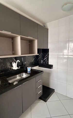 Apartamento à venda com 47m², 2 quartos e 1 vaga Apartamento à venda com 47m², 2 quartos e 1 vagaCozinha e Área de Serviço
