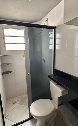 Apartamento à venda com 47m², 2 quartos e 1 vaga Apartamento à venda com 47m², 2 quartos e 1 vagaBanheiro