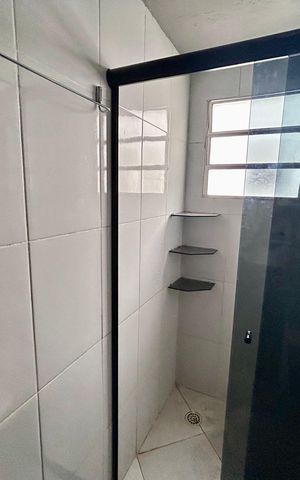 Apartamento à venda com 47m², 2 quartos e 1 vaga Apartamento à venda com 47m², 2 quartos e 1 vagaBanheiro