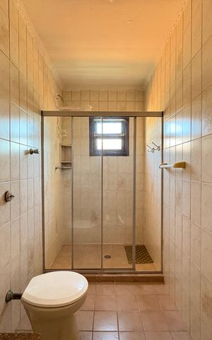 Casa à venda com 146m², 3 quartos e 2 vagasBanheiro da Suíte 3