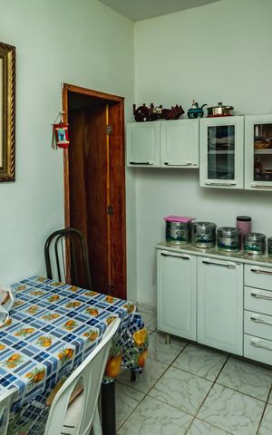 Casa à venda com 180m², 2 quartos e 2 vagasCopa