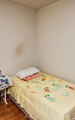 Casa à venda com 180m², 2 quartos e 2 vagasQuarto 1