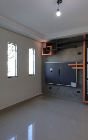 Casa à venda com 104m², 2 quartos e 3 vagasSala