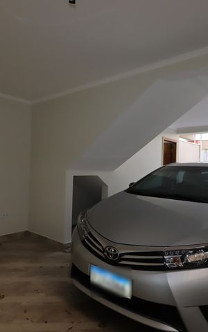 Casa à venda com 104m², 2 quartos e 3 vagasGaragem