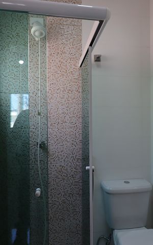Casa à venda com 104m², 2 quartos e 3 vagasBanheiro Social