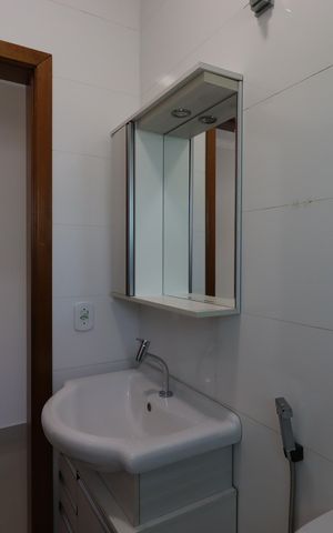 Casa à venda com 104m², 2 quartos e 3 vagasBanheiro da Suíte 2