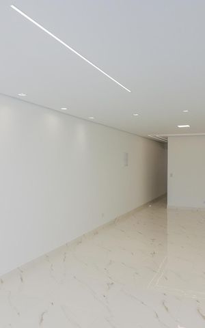 Casa à venda com 160m², 3 quartos e 3 vagas Casa à venda com 160m², 3 quartos e 3 vagasSala