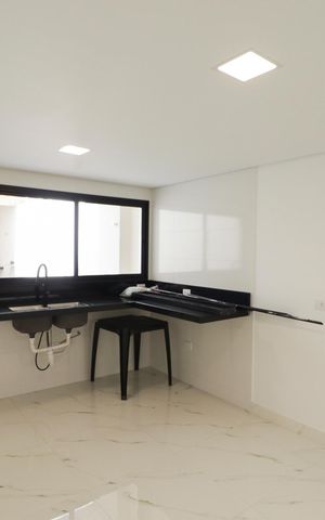 Casa à venda com 160m², 3 quartos e 3 vagas Casa à venda com 160m², 3 quartos e 3 vagasCozinha