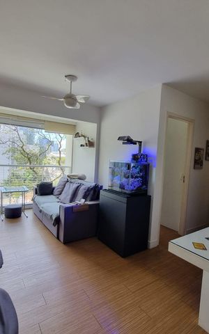 Apartamento à venda com 50m², 2 quartos e 1 vaga Apartamento à venda com 50m², 2 quartos e 1 vagaSala
