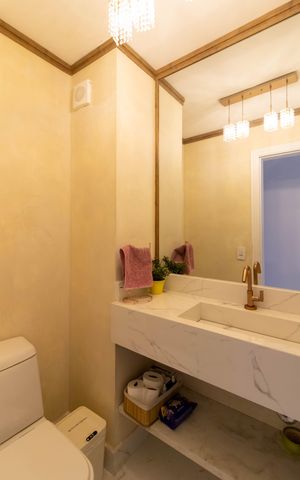 Apartamento à venda com 168m², 3 quartos e 3 vagas Apartamento à venda com 168m², 3 quartos e 3 vagasLavabo