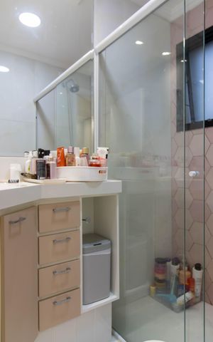 Apartamento à venda com 168m², 3 quartos e 3 vagas Apartamento à venda com 168m², 3 quartos e 3 vagasSuíte 2