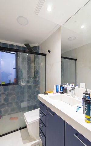 Apartamento à venda com 168m², 3 quartos e 3 vagas Apartamento à venda com 168m², 3 quartos e 3 vagasSuíte 3