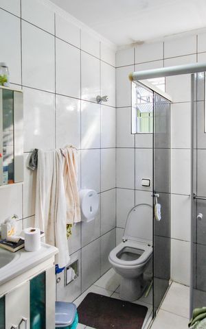 Casa à venda com 258m², 3 quartos e 3 vagasBanheiro