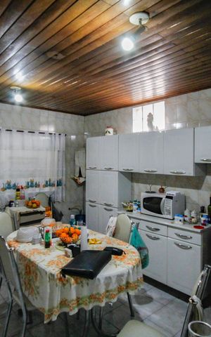 Casa à venda com 258m², 3 quartos e 3 vagasCopa