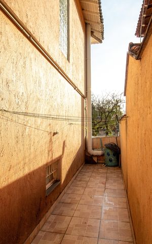 Casa à venda com 400m², 4 quartos e 4 vagas Casa à venda com 400m², 4 quartos e 4 vagasÁrea de Serviço